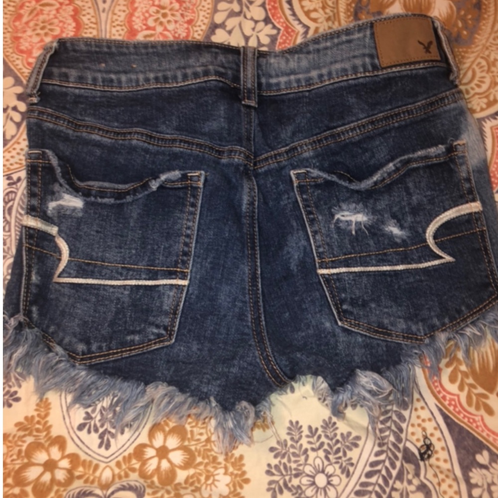 Women’s size 6 AEO hi rise short shorts